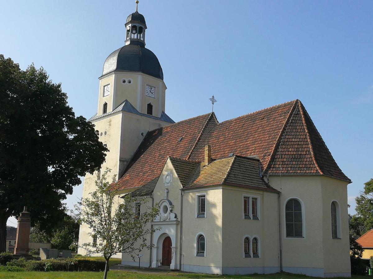 Pension Schlossblick Thallwitz Exteriör bild